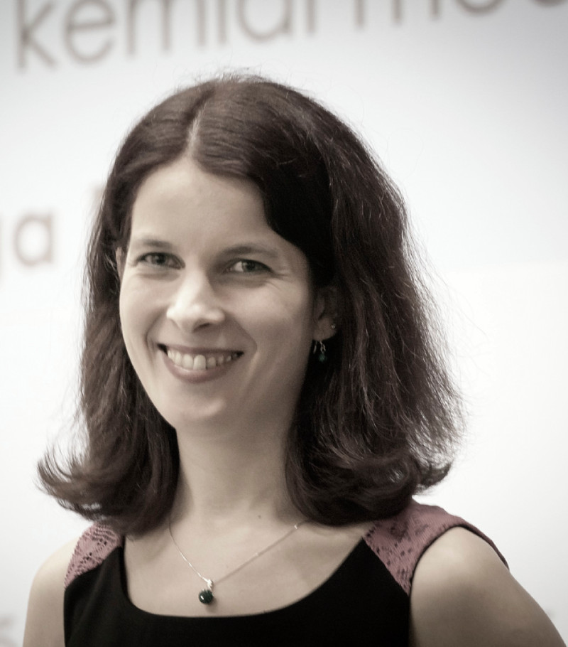 Eszter VARGA